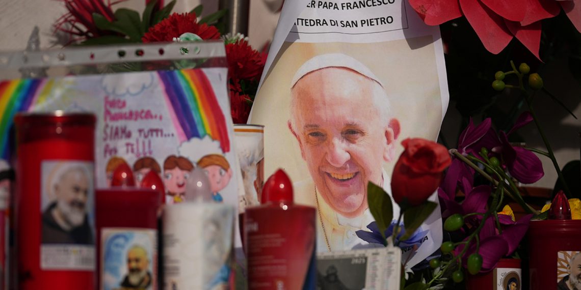 Pope Francis well being information: Pope Francis’ situation nonetheless ‘essential,’ Vatican says in newest well being replace