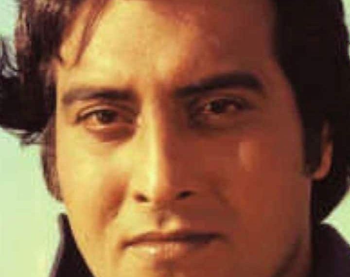 7 Iconic Re-Watchable Motion pictures Of Vinod Khanna