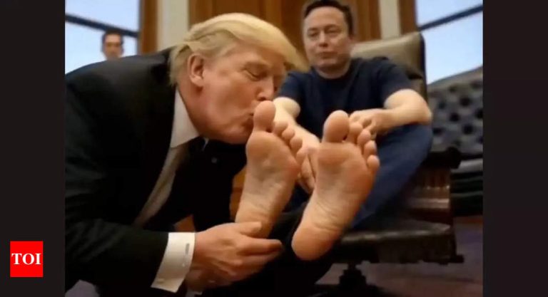 “Lengthy Stay the Actual King”: Hackers play Donald Trump’s video kissing Elon Musk’s ft on Hud’s cafe screens |
