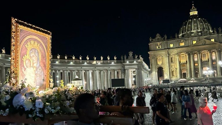 Cardinal Parolin to guide Rosary for Pope’s well being in St. Peters Sq.