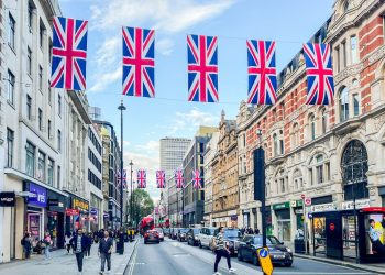 Journey authorization now required for the UK: Your information to making use of