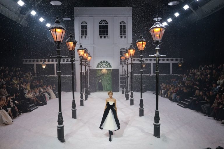 Richard Quinn creates a winter wonderland at London Vogue Week