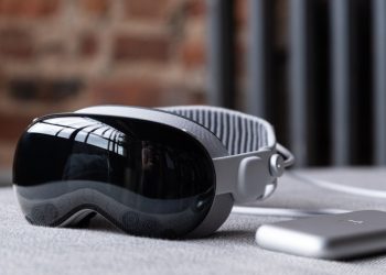 Apple Intelligence involves Imaginative and prescient Professional