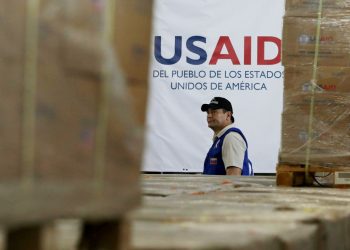 Elon Musk says he and Trump shut the USA.