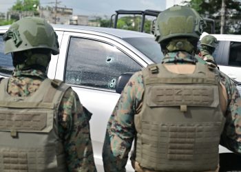 Seven useless go away an armed assault in Guayaquil, a very powerful Ecuadorian port, which is molested by drug trafficking