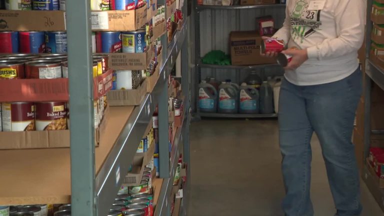 Meals worth challenges for consumers, meals pantries in SE Wisconsin