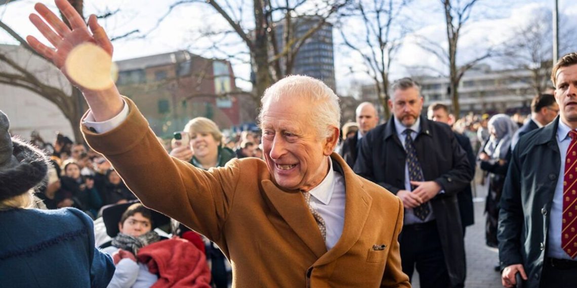 King Charles hailed as ‘absolute trailblazer’ by style legend | Royal | Information