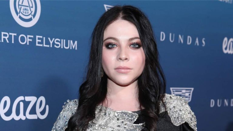 Michelle Trachtenberg Was ‘Struggling’ And ‘Actually Sick’ Prior To Her Demise