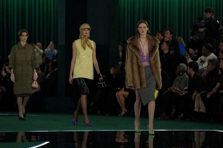 Gucci’s new period begins in a deep inexperienced hue at Milan Vogue Week