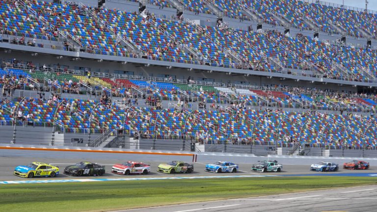 The considerable rain brings the daytona 500 to cease | Information, sports activities, jobs