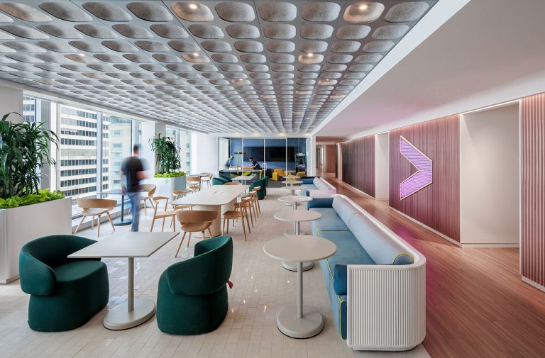 An accenture workplace in Montreal displays metropolis power