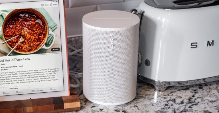 Sonos and Soundbars audio system are 25 % off for current clients