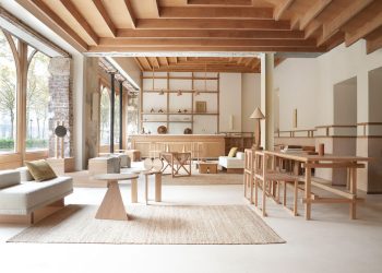 Elysée Montmartre resort highlights the warmth of eucalyptus