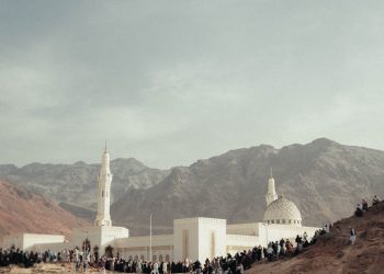 How Saudi Arabia, UAE, Qatar, Bahrain, Oman, Kuwait, Egypt, Morocco, Brunei, Indonesia, Thailand, Vietnam, Cambodia Enhance International Journey Trade with Halal Tourism