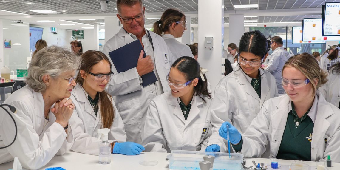The brand new high-tech laboratories encourage a number of women and girls in stems