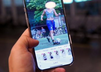 The garments modifying purposes have a noise in Vietnam