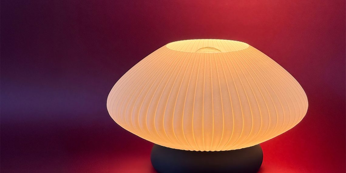 The brand new Lily Lamp creates a brand new future for lighting