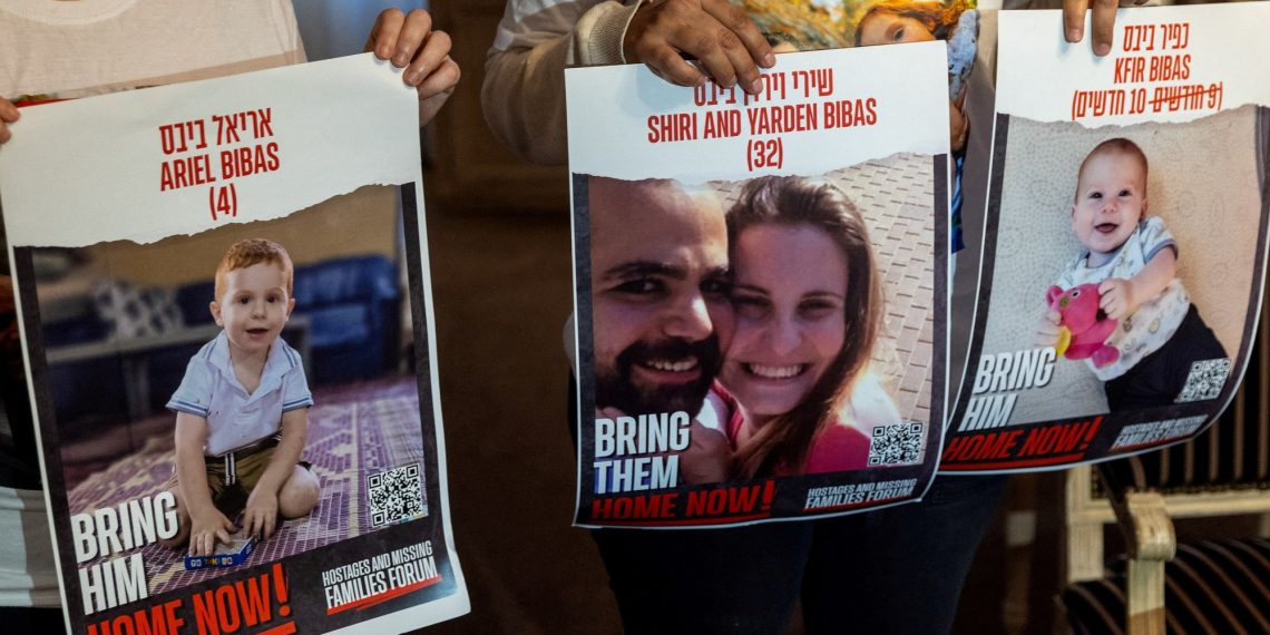 Shiri Bibas and his two youngsters, a logo of the nightmare of the hostages in Gaza