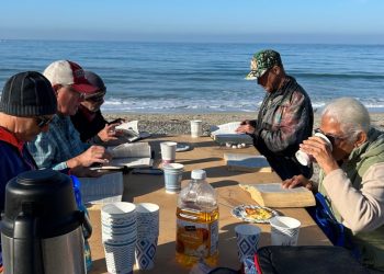 San Clemente considers banning unpermitted meals gatherings in public locations – Orange County Register
