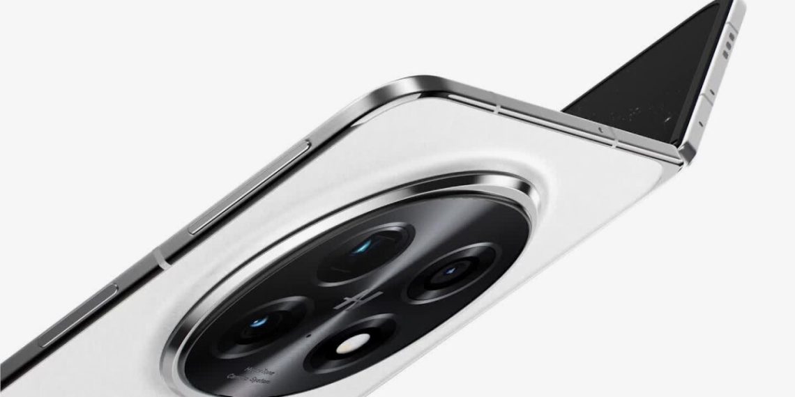 Meet Oppo Discover N5, the thinnest foldable smartphone on the earth