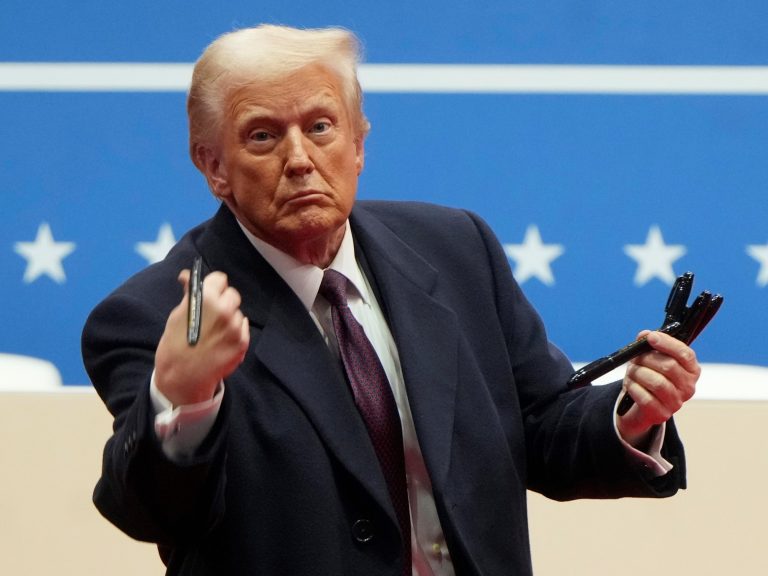 Donald Trump threatens to impose tariffs in Mexico and Canada on March four and points a storm