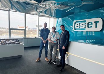 Clarín acquired the Prize for Journalism in laptop safety in Bratislava for a knowledge leak report