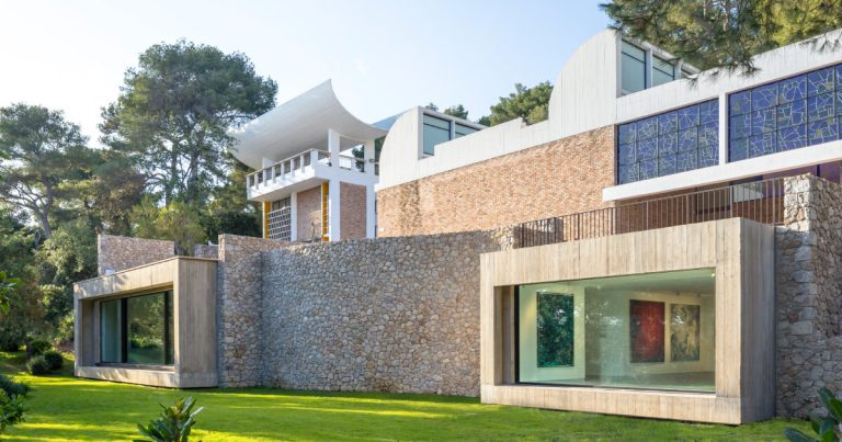 The extension of the Silvio D’Acia Gallery below the Maeight Basis, France