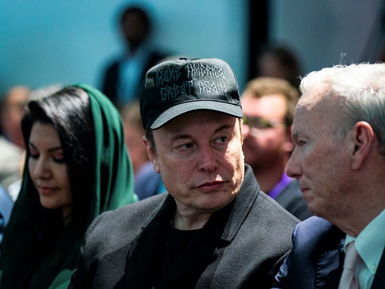Greater than 230,000 individuals signal a request to revoke Canadian Musk’s nationality