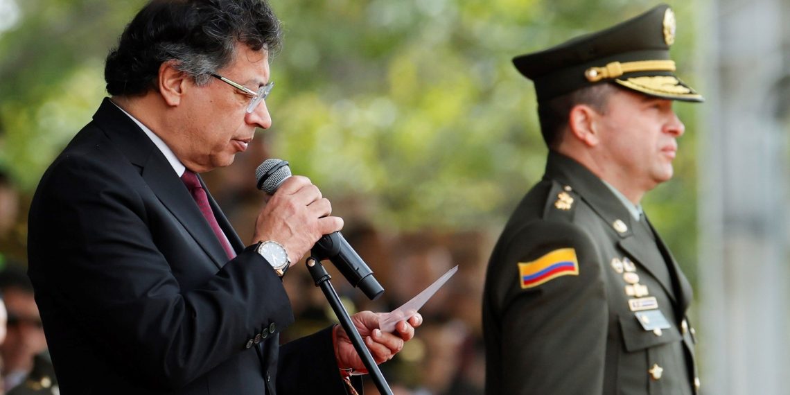 President Gustavo Petro mentioned that drug sellers have rockets to assault their plane
