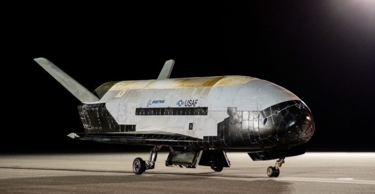 House power shares a photograph of the land made by the X-37b House aircraft