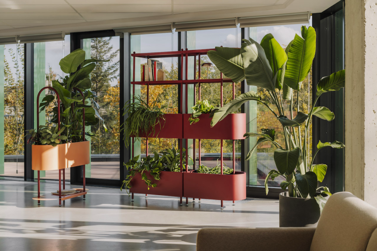 LOOPO is a future -resistant furnishings system for evolving workplaces