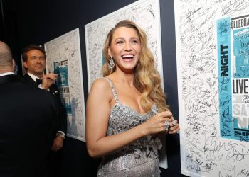 25 pictures of celebrities on the star-studded ‘SNL’ 50th anniversary particular