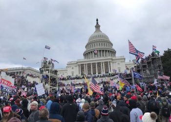 Confidence in politics is in the long term about new world analysis