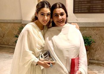 Amrita Singh buys luxurious condominium with three parking areas value crores in Juhu | Deets Inside