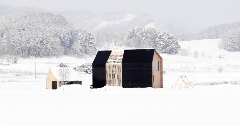 Florian Busch Architects “modular” home w ‘generates extra vitality than consumes