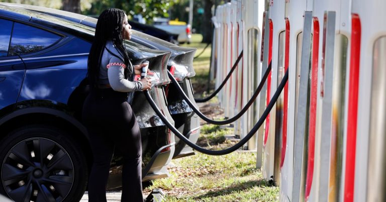 Tesla will set up dozens of overload at Steak ‘n Shake eating places.