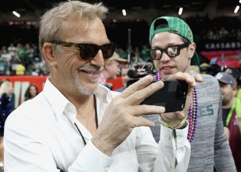 Unlikely Duo Kevin Costner, Pete Davidson Attend Social gathering Collectively