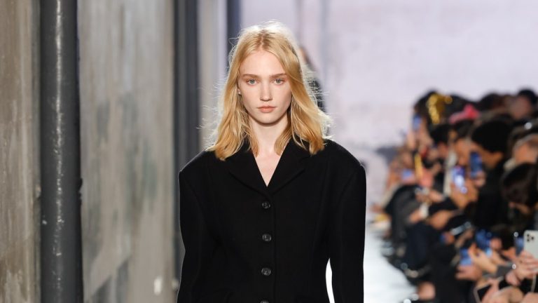 N°21 Fall 2025 Prepared-to-Put on Assortment Runway, Style Present & Assortment Assessment [PHOTOS] – WWD