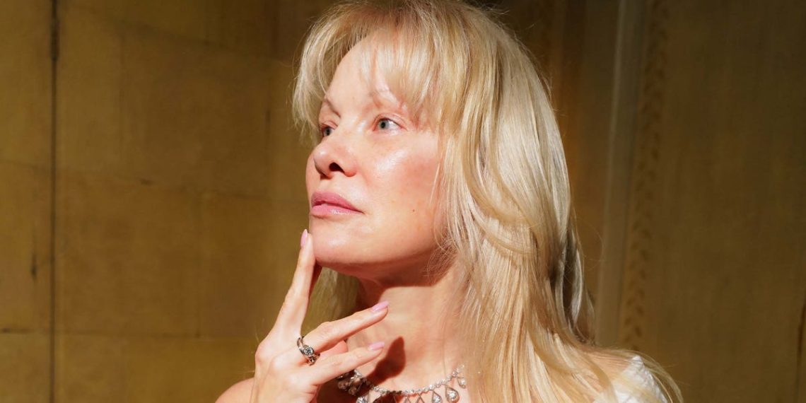 Getting BAFTA prepared with Pamela Anderson in Jacquemus and Pandora