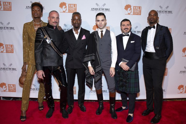 ‘Venture Runway’ Star Useless at 39