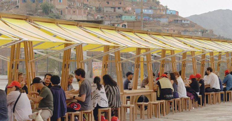 Sobmesas Modular Desk System promotes communal meals in Peru