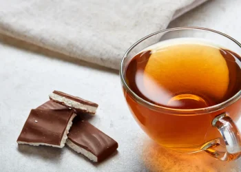 Why pairing chocolate with tea is useful to your well being