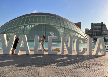 Tourism in Valencia 2024: Who’s Visiting and What They’re Spending