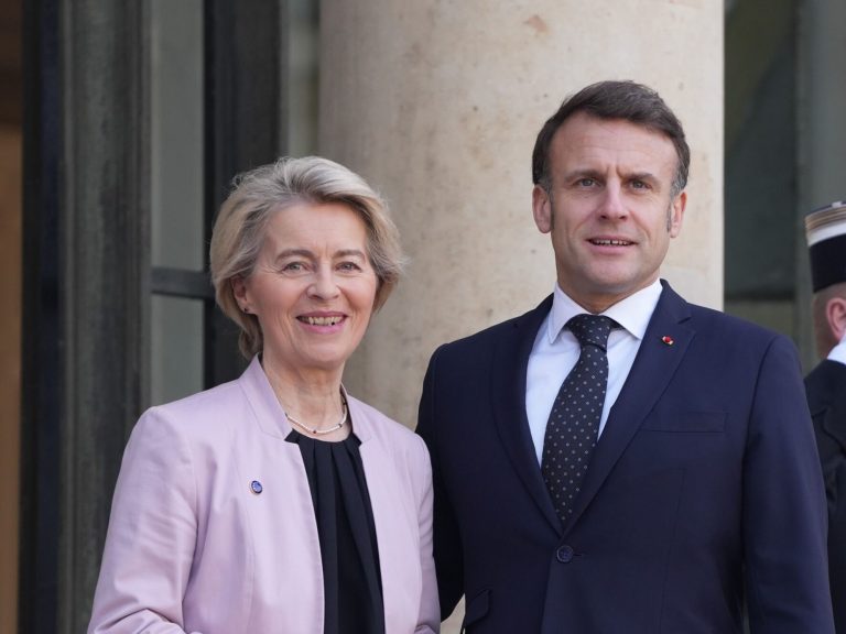 European leaders already meet in Paris to answer Donald Trump Initiative