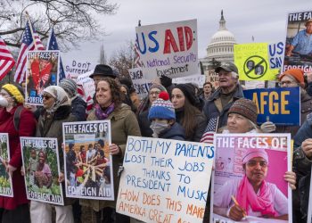 Trump’s request for US assist staff to return residence sparks anger at Washington and anxiousness abroad