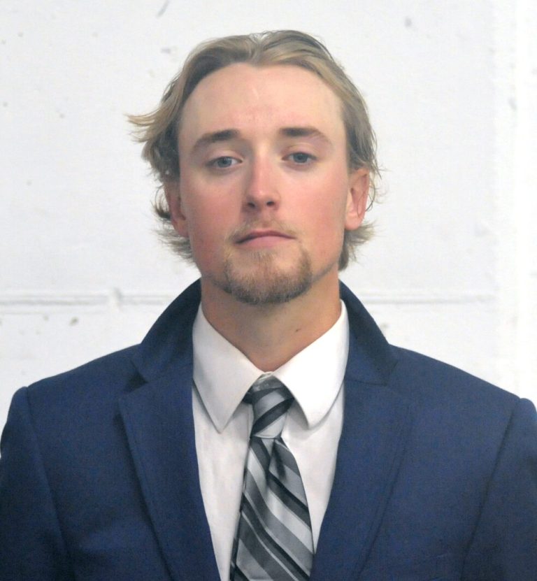 HOCKEY: Blizzard Beat Warhawks, Wilderness – Alexandria Echo Press