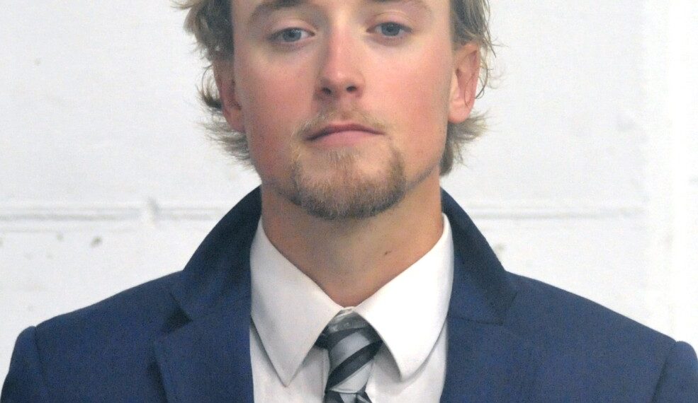 HOCKEY: Blizzard Beat Warhawks, Wilderness – Alexandria Echo Press