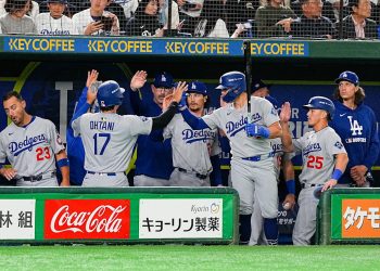 Japanese stars Yoshinobu Yamamoto, Shohei Ohtani Dodgers at Four-1 victory for chickens in MLB Tokyo collection 2025 Deschizer