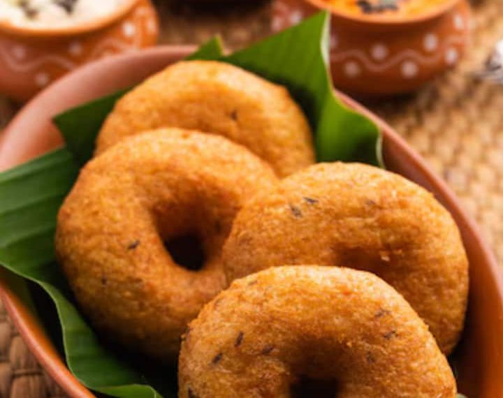 7 Straightforward Steps To Make The Crispy Medu Vada