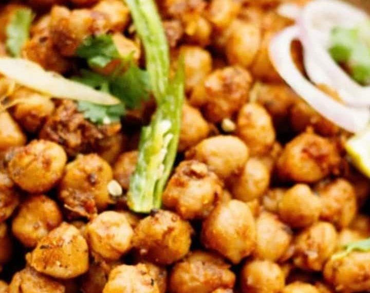 7 Steps To Make The Punjabi Pindi Chana Masala